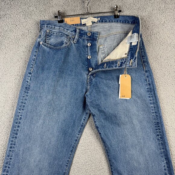 H&M Jeans Mens Size 32,33,34,36 Medium Wash Relaxed Fit 100% Cotton Button Fly - Picture 1 of 7